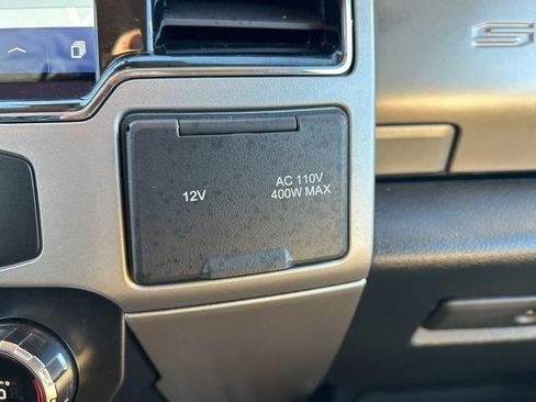 Used 2022 Ford F350 Lariat w/ Lariat Ultimate Package image 21