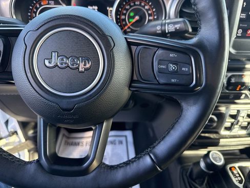 Used 2021 Jeep Wrangler Unlimited Sport image 18