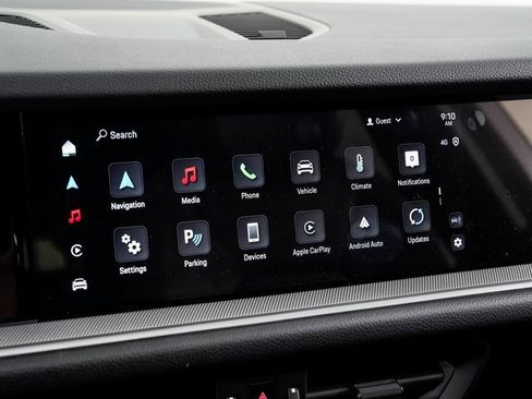 Used 2025 Porsche Cayenne image 19