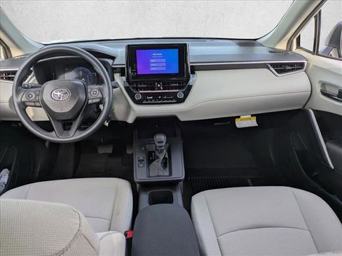 New 2026 Toyota Corolla Cross L image 13