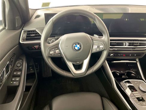 Certified 2023 BMW 330i xDrive Sedan w/ Parking Assistance Package AWD/4WD image 21