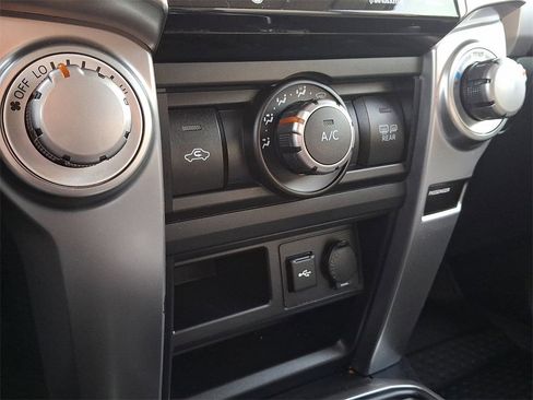 Certified 2022 Toyota 4Runner SR5 Premium image 16