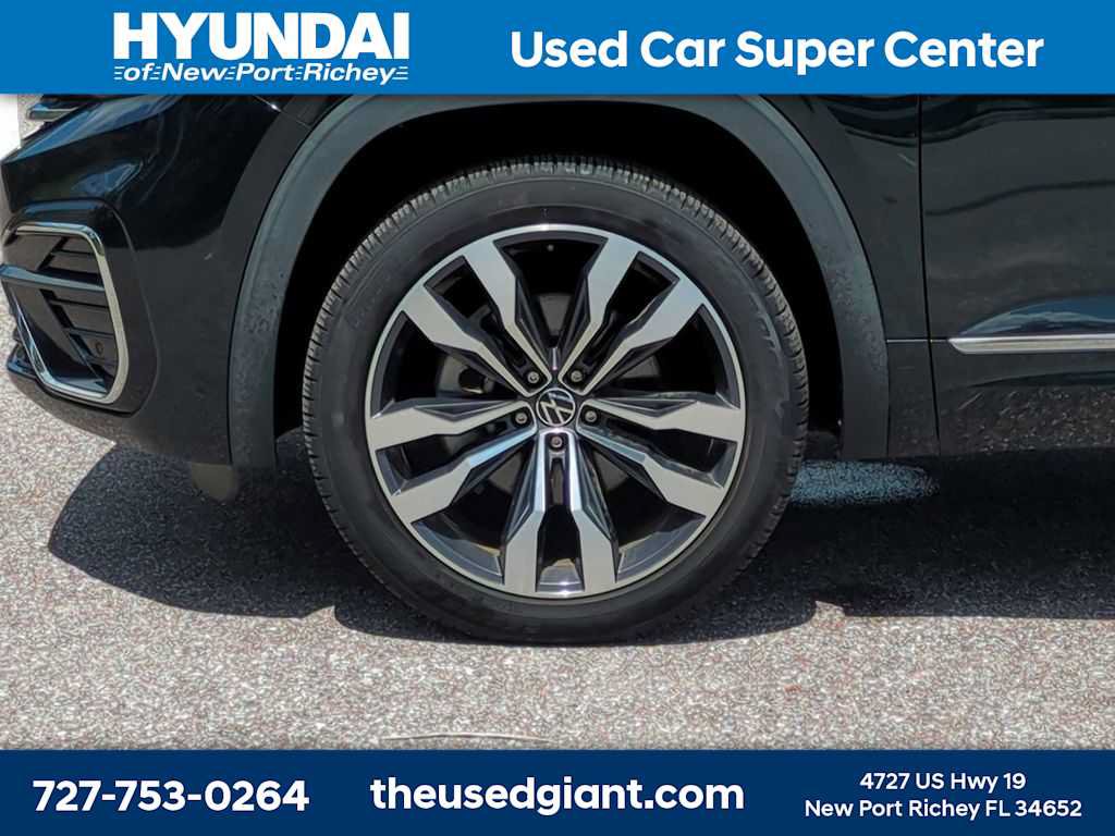 Used 2021 Volkswagen Atlas SEL R-Line FWD image 10