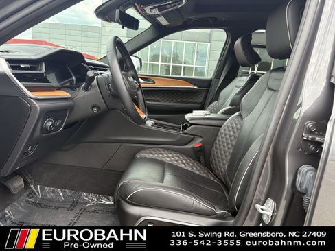 Used 2022 Jeep Grand Cherokee L Summit image 7