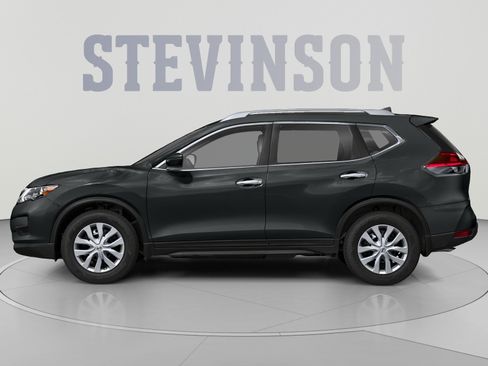 Used 2017 Nissan Rogue SV w/ SV Premium Package AWD/4WD image 3