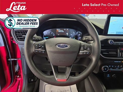 Used 2020 Ford Escape SE FWD image 12