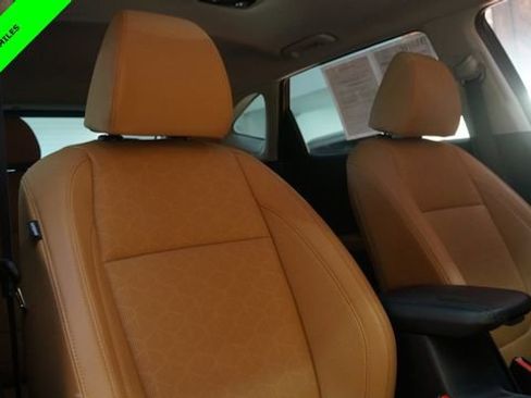 Used 2025 Kia Seltos EX w/ EX Sunroof Package image 53