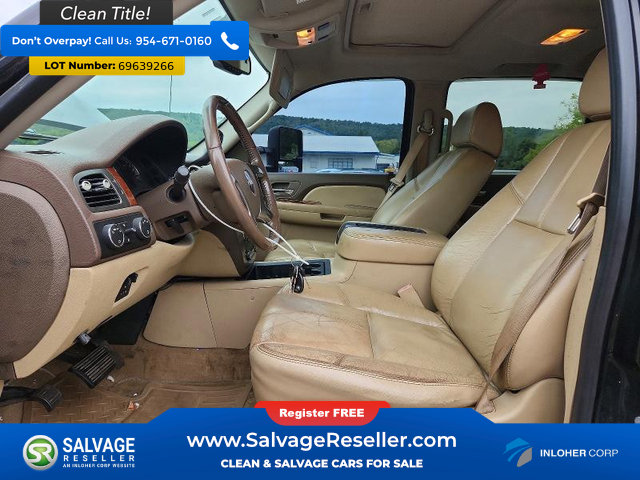Used 2007 GMC Sierra 3500 SLT w/ Convenience Package AWD/4WD image 9