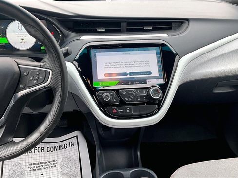 Used 2021 Chevrolet Bolt LT image 6