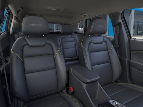 New 2026 Chevrolet Trax ACTIV w/ Driver Confidence Package FWD image 17