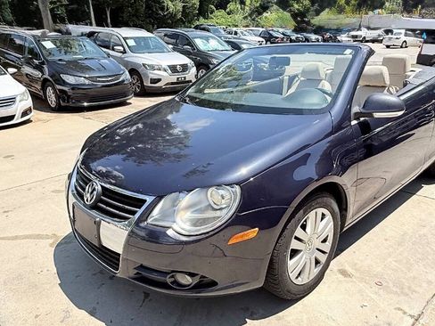 Used 2008 Volkswagen Eos Komfort FWD image 6