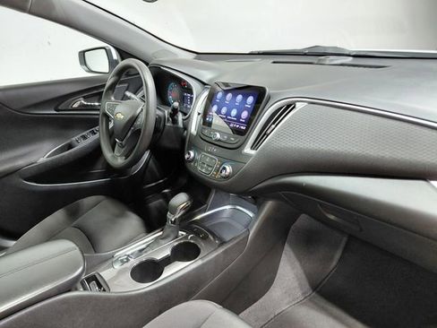 Used 2024 Chevrolet Malibu LT FWD image 25