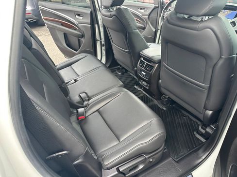 Used 2018 Acura MDX w/ Technology Package AWD/4WD image 22