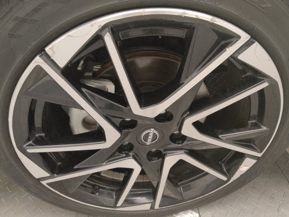 Used 2025 Nissan Sentra SR FWD image 31