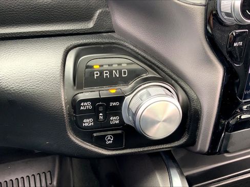 Used 2023 RAM 1500 Laramie AWD/4WD image 32