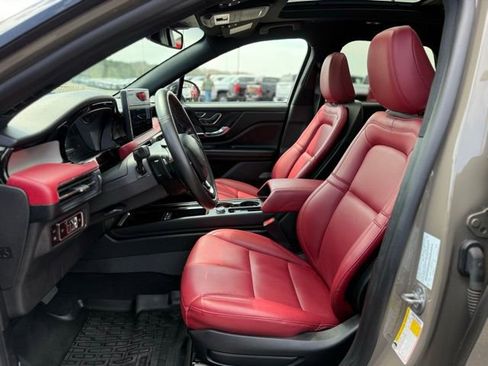 Used 2025 Lincoln Corsair Grand Touring w/ Towing Package image 14