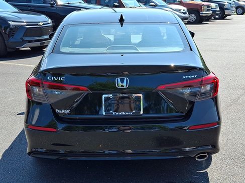 Used 2024 Honda Civic Sport image 5