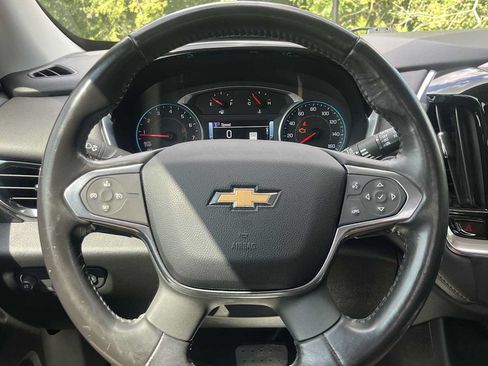 Used 2019 Chevrolet Traverse LT w/ LT Premium Package AWD/4WD image 40