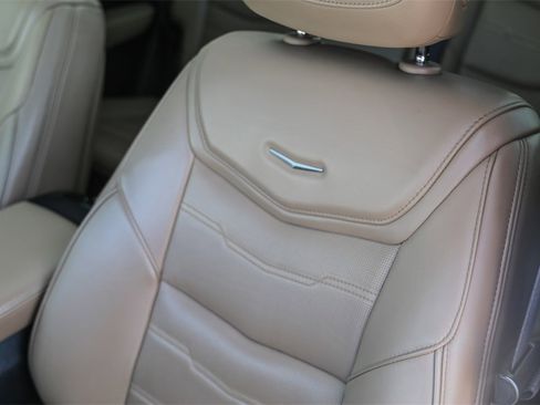 Used 2019 Cadillac XT5 Platinum image 27