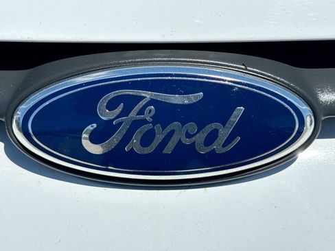 Used 2015 Ford Transit Connect XLT FWD image 28