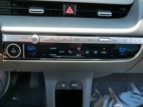 Used 2024 Hyundai Ioniq 5 SEL AWD/4WD image 27