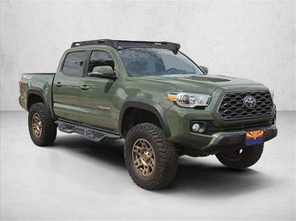 Used 2021 Toyota Tacoma TRD Off-Road w/ Technology Package AWD/4WD video 3