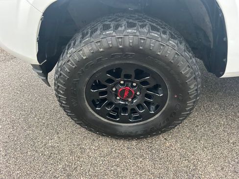 Used 2023 Toyota Tacoma TRD Sport image 52