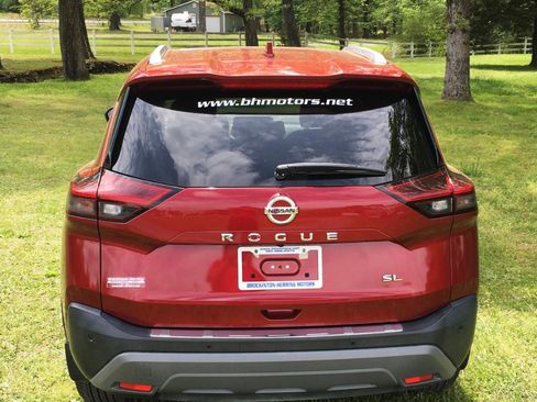 Used 2021 Nissan Rogue SL w/ Premium Package image 4