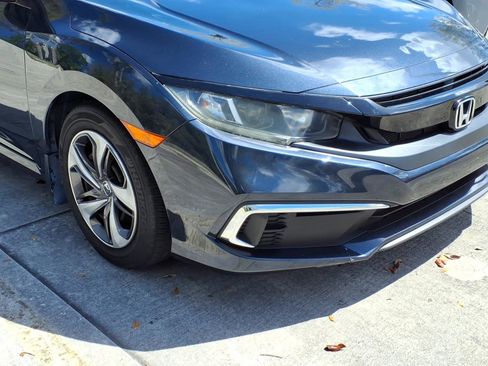 Used 2019 Honda Civic LX image 8
