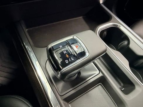 Certified 2024 Chevrolet Silverado 1500 LT Trail Boss w/ Convenience Package II image 19