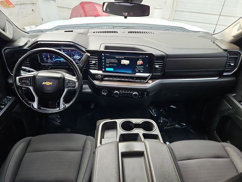 Used 2023 Chevrolet Silverado 1500 LT w/ Protection Package image 9