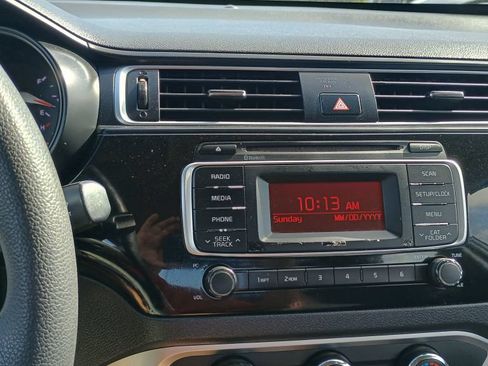 Used 2017 Kia Rio LX w/ Power Package FWD image 8