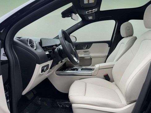 Certified 2026 Mercedes-Benz GLA 250 4MATIC image 17