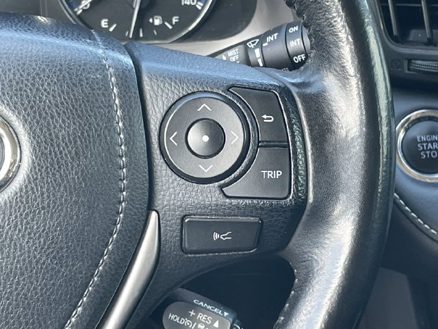 Used 2017 Toyota RAV4 Limited FWD image 14