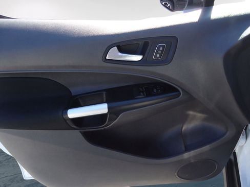 Used 2020 Ford Transit Connect XLT FWD image 18