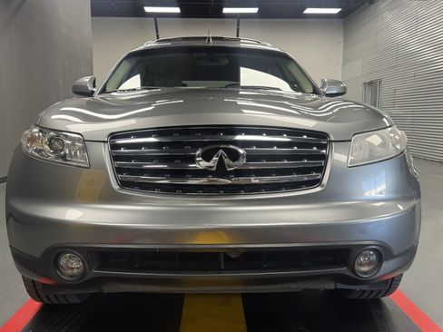 Used 2004 INFINITI FX35 2WD w/ Touring Pkg image 8