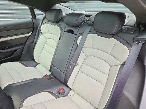 Used 2025 Porsche Taycan GTS image 16