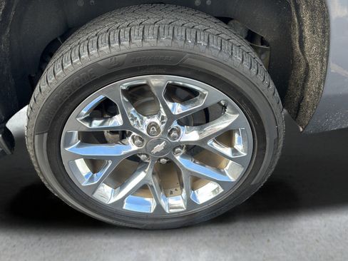 Used 2020 Chevrolet Tahoe LT RWD image 18