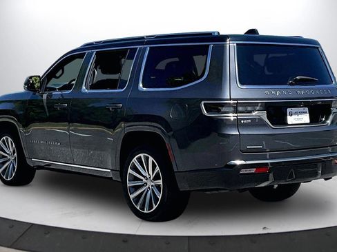 Used 2022 Jeep Grand Wagoneer Series II AWD/4WD image 7