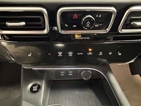 New 2026 Nissan Sentra SV FWD image 19