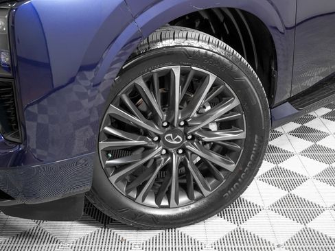 Used 2025 INFINITI QX80 Autograph image 34