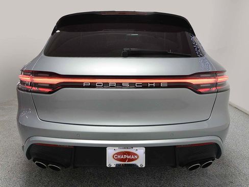Used 2025 Porsche Macan S AWD/4WD image 4