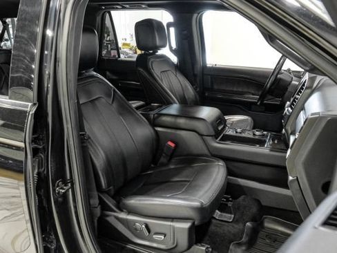 Used 2018 Ford Expedition Max Limited w/ Equipment Group 302A AWD/4WD image 55