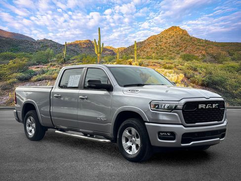 Used 2025 RAM 1500 Big Horn RWD image 2