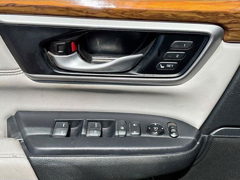 Used 2020 Honda CR-V EX-L image 17