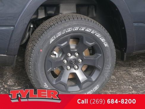 New 2026 RAM 1500 4x4 Crew Cab image 46