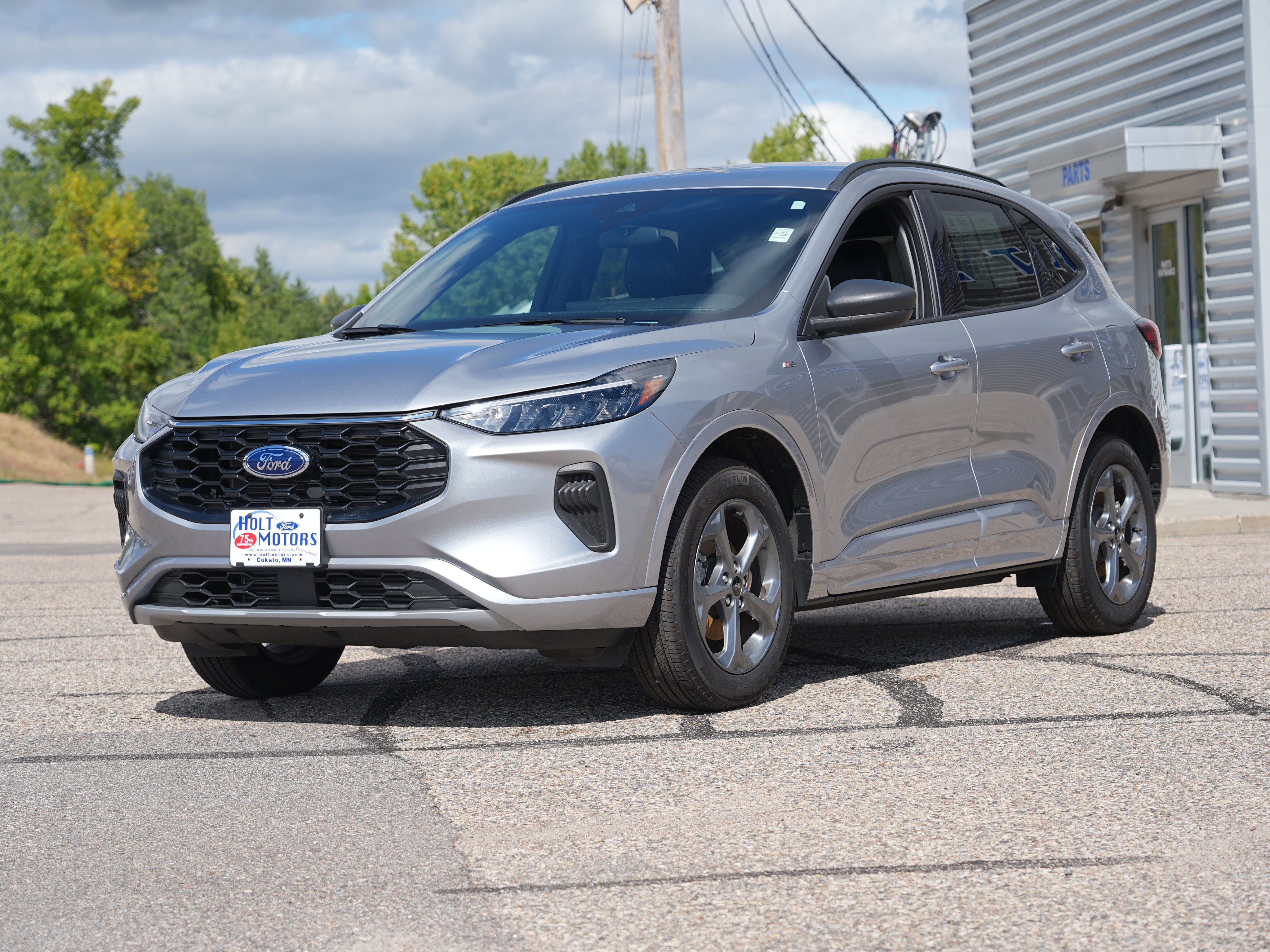 Used 2024 Ford Escape ST-Line w/ Tech Pack #1 AWD/4WD image 8