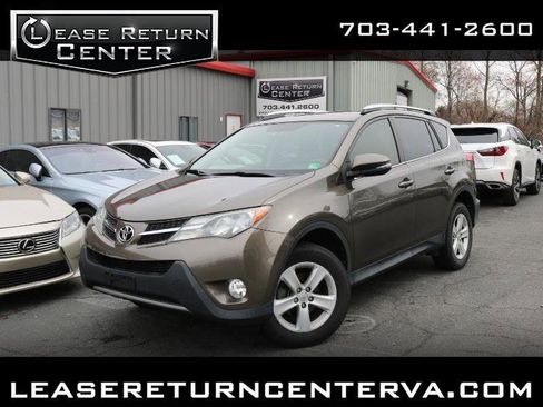 Used 2013 Toyota RAV4 XLE image 1
