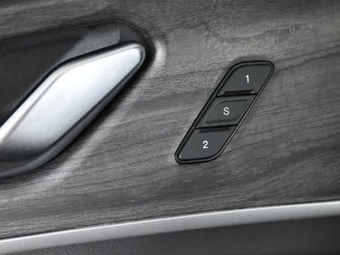 Used 2021 Jeep Grand Cherokee L Limited image 24