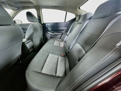 Used 2023 Nissan Altima 2.5 SV w/ SV Premium Package FWD image 28